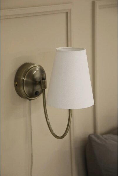 Markslöjd 108908 - Nástěnná lampa AMAR 1xE14/40W/230V bílá/mosaz