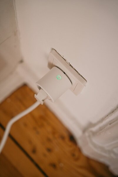 SMART+ Chytrá zásuvka Matter přes WiFi Bílá