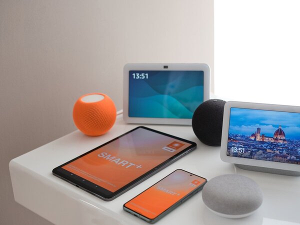 SMART+ Chytrá zásuvka Matter přes WiFi černá