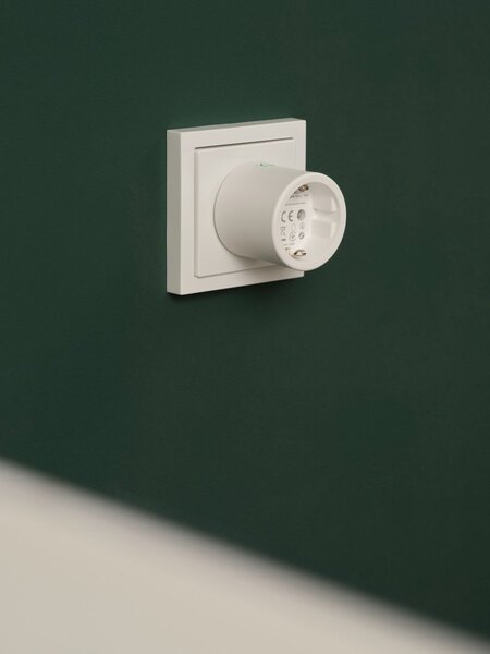 SMART+ Chytrá zásuvka ZigBee Bílá