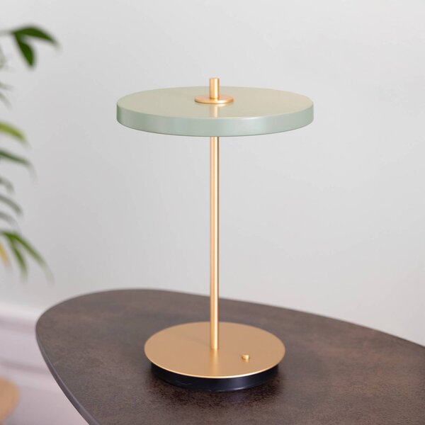 UMAGE LED stolní lampa na baterie Asteria Move olivově zelená/mosazná 31 cm, stmívatelný, Zelená, Obývací pokoj / jídelna, kov, Design
