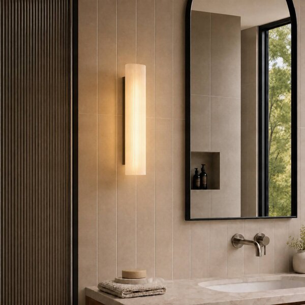 Lucande LED koupelnové světlo nástěnné Victoire, 50 cm, bílá/chrom,, Bílá / opál, Koupelna, Sklo, Moderní