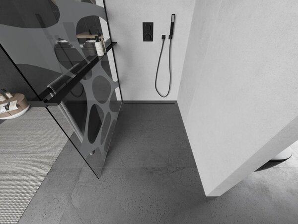 Mexen Kioto+ L, sprchová zástěna Walk-In s poličkou a věšákem 80 x 200 cm, 8mm čiré sklo bílý vzor, ​​černý profil, 800-080-123-70-97