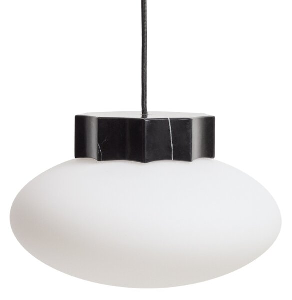 Kave Home Černo-bílé mramorové závěsné světlo Idela Ø26cm