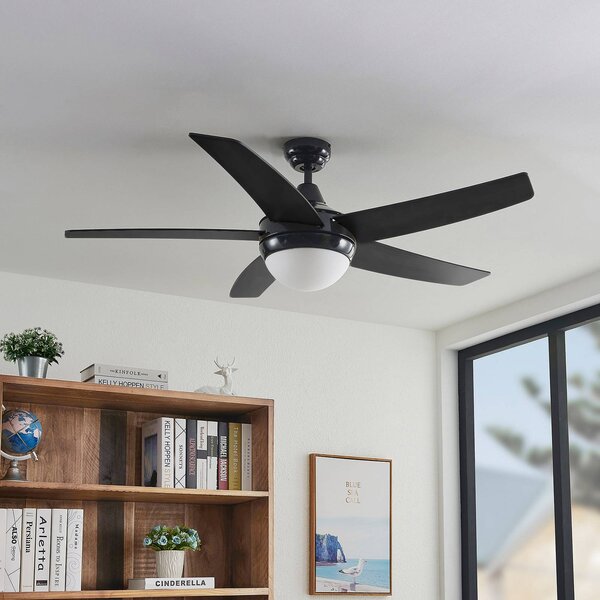 Lindby Stropní ventilátor s osvětlením Auraya, tichý, černý, Černá, Obývací pokoj / jídelna, kov, Moderní