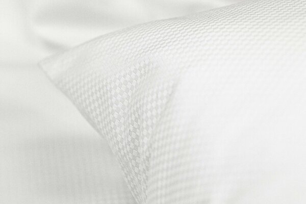 DARRÉ Saténové povlečení Kostička 3mm - bílá Velikost: 140 x 200 + 70 x 90