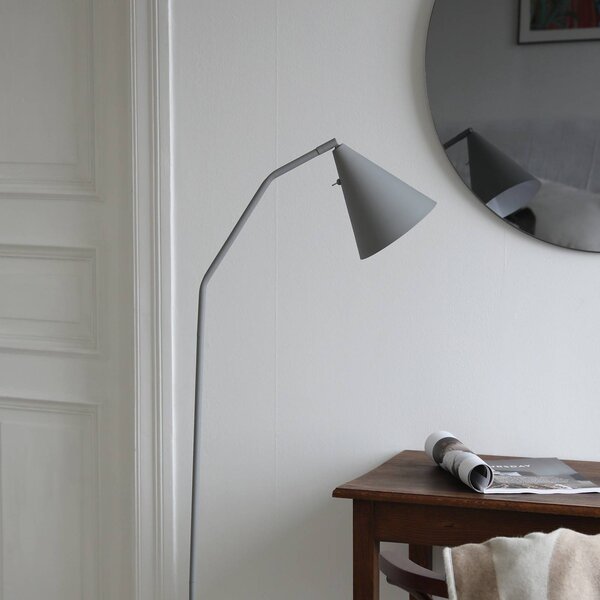 Markslöjd LED stojací lampa Funil, šedá, kov, stmívatelné, stmívatelný, Hliník / šedá / zinek, Obývací pokoj / jídelna, kov, Moderní