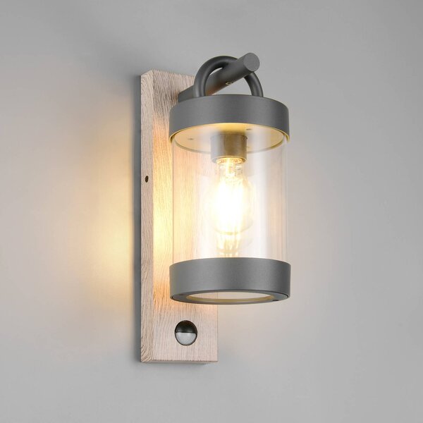 Trio Lighting Venkovní nástěnné svítidlo Sambesi, vzhled dřeva, tlakově litý hliník, senzor, Světlé dřevo, Hliník, Moderní, Lucerna