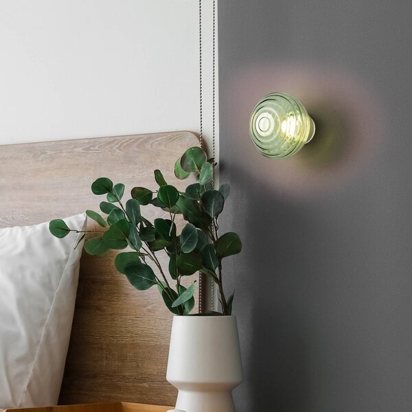 Reality Leuchten LED nástěnné světlo Earl, mosaz/zelená, sklo, Ø 15,5 cm, stmívatelný, Zelená, Obývací pokoj / jídelna, kov