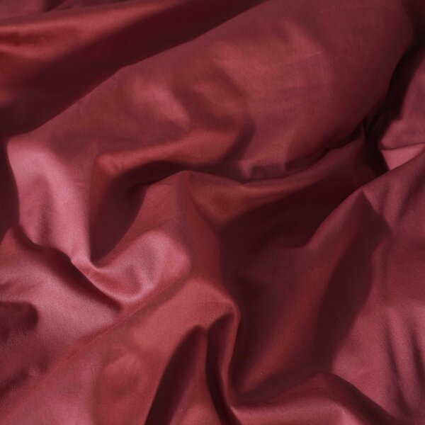 DARRÉ Saténové povlečení Red Velvet - GOTS Velikost: 140 x 200 + 70 x 90