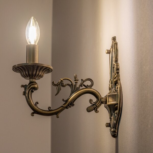 BRILAGI - Nástěnná lampa CLASSIC 1xE14/10W/230V mosaz