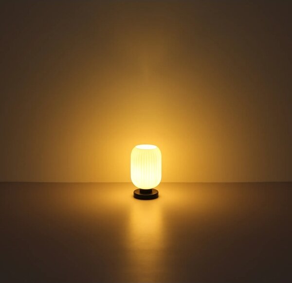 Globo 15469TO - Stolní lampa NORMY 1xE27/40W/230V bílá