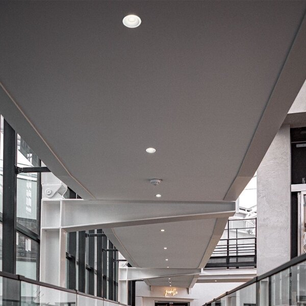 LED Podhledové svítidlo LED/24W/230V 3000/4000/6400K pr. 13,5 cm bílá
