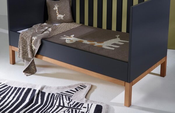 Béžový látkový koberec Quax Zebra 97 x 132 cm