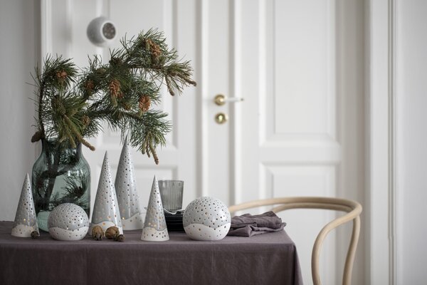 Svícen Nobili Tree White 25,5 cm Kähler
