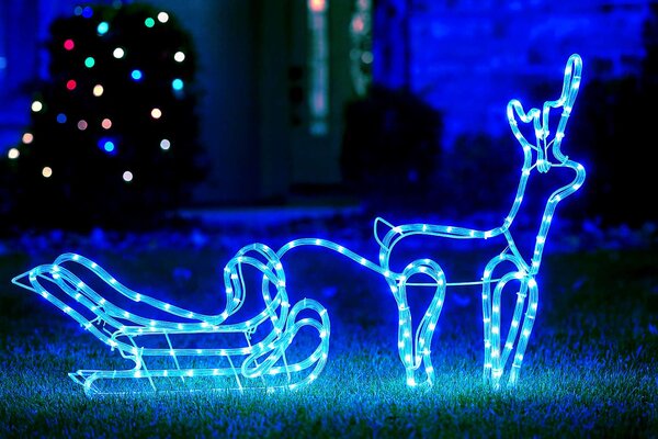 LED Vánoční dekorace – Sob se saněmi, modrá