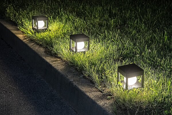 Rabalux HOLNE LED solární zapichovací lampa 0,3W/3,7V IP44