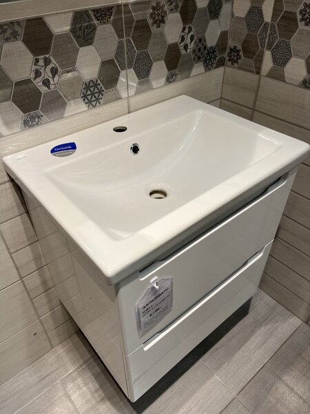 Lavedo Eliba II 60 koupelnová skříňka s umyvadlem, závěsná