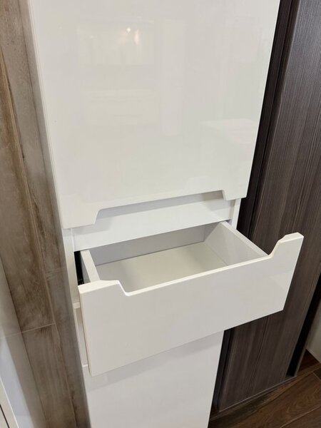 Lavedo Marco 40 vysoká skříňka do koupelny Orientace: Levá