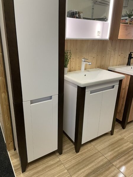Lavedo Queen White 190 vysoká skříňka do koupelny