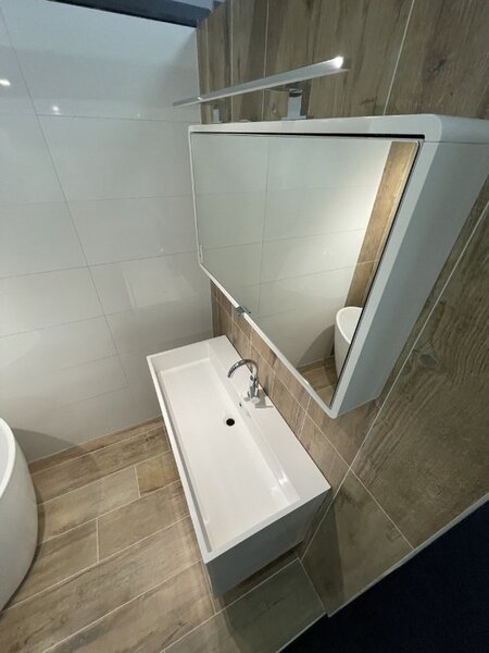 Lavedo Toscana White 100 zrcadlová skříňka do koupelny s LED osvětlením