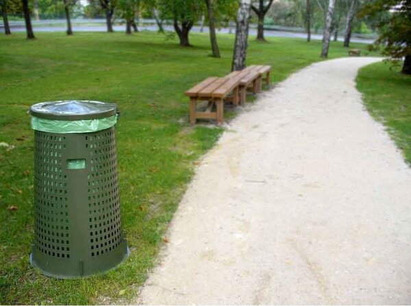 Venkovní odpadkový koš - plastový, 120 l, černá