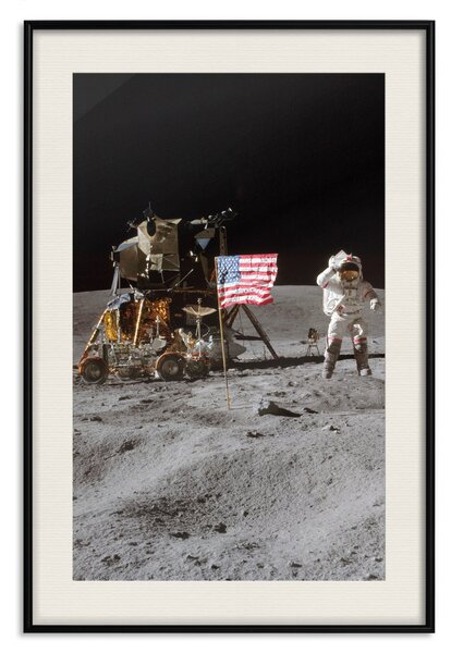 Plakát Přistání na Měsíci - snímek lodě, astronauta a vlajky ve vesmíru