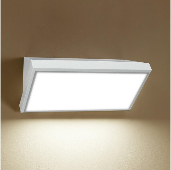 Brilagi - LED Venkovní nástěnné svítidlo TRIANGLE LED/20W/230V bílá IP65