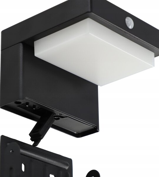 LED Solární nástěnné svítidlo se senzorem LED/5W/3,7V 2000 mAh IP44 černá