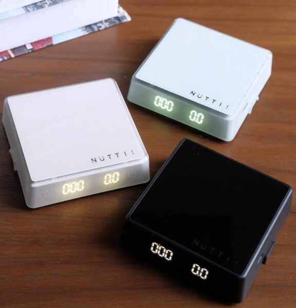 Nuttii Geo-C Lite digitální váha bílá