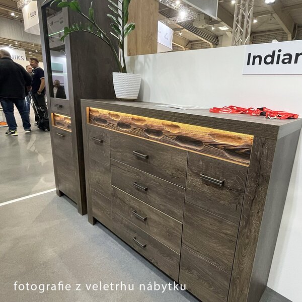 INDIANAPOLIS t | vitrína I-3 s policemi | 96 cm | jasan tmavý