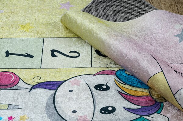 Makro Abra Dětský kusový koberec vhodný k praní BAMBINO 54060 Skákací Panák Jednorožec růžový žlutý Rozměr: 80x150 cm