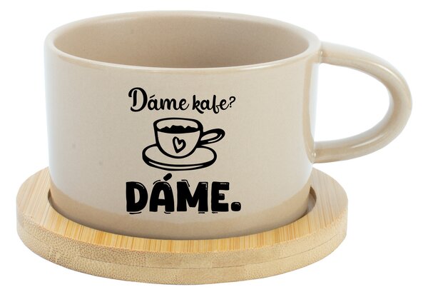DÁME KAFE? DÁME. - krémový hrníček makronka 200 ml