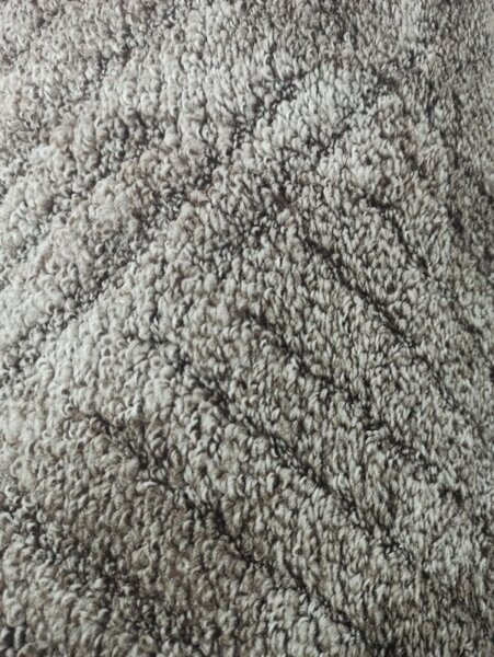 Metrážový koberec Rona 49