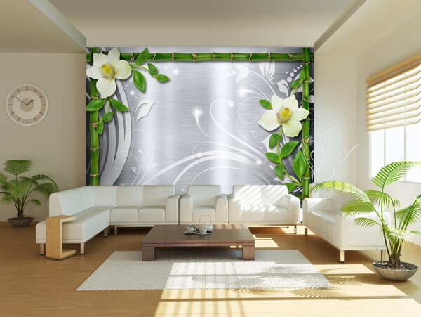 Fototapeta Bambus a dvě orchideje - květinový motiv na pozadí s kovovým leskem