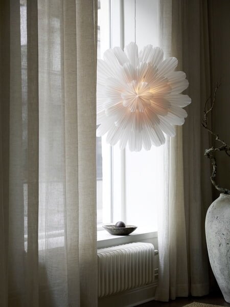 Závěsná svítící hvězda Snöblomma 68 cm