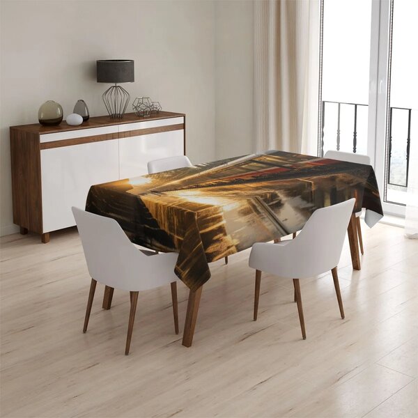 Sablio Ubrus Vlak na nádraží při východu slunce - 90x90 cm