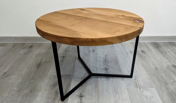 Konferenční stolek z dubového masivu SMALLbro v industriálním designu