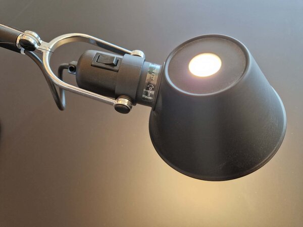 Artemide A004430 Tolomeo Tavolo, černé tělo lampy s vypínačem, 1x10W LED E27, 78+64cm