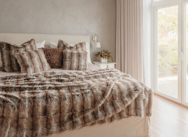 Skinnwille Home Collection Polštář Hunter Brown, umělá kožešina, 50x90 cm