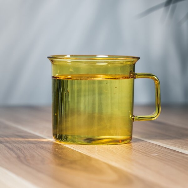 Muurla Hrnek Glass 0,35l, žlutý