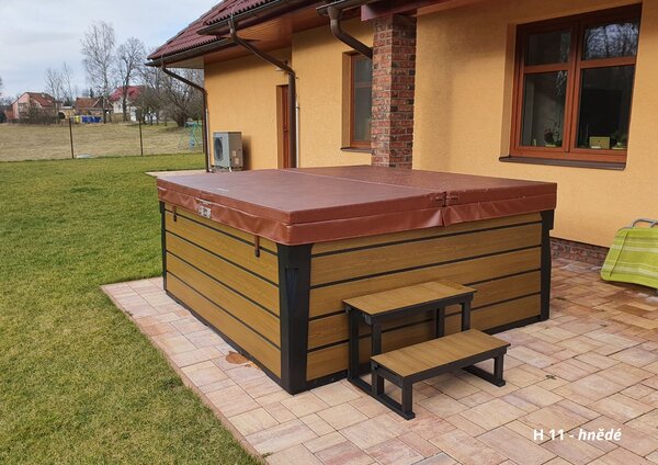 Relax na MAX Schůdky k vířivce Barva: H 03 - šedé