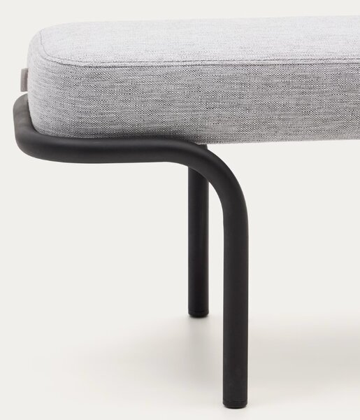 Světle šedá čalouněná lavice Kave Home Compo 130 cm
