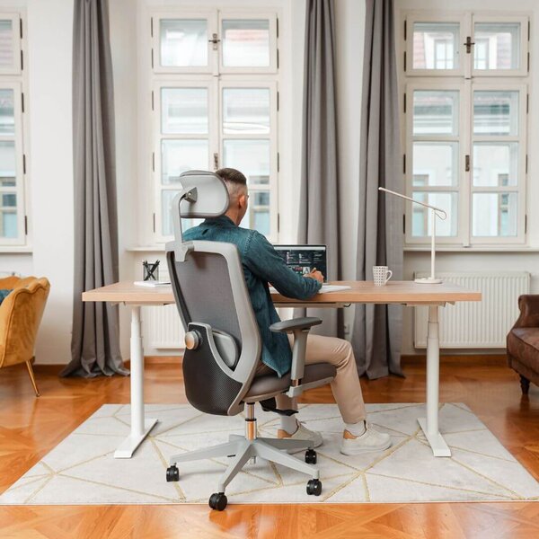 Ergonomická kancelářská židle Liftor Space, černá