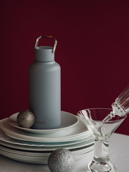 Lehká nerezová lahev EQUA Timeless Frost 600 ml