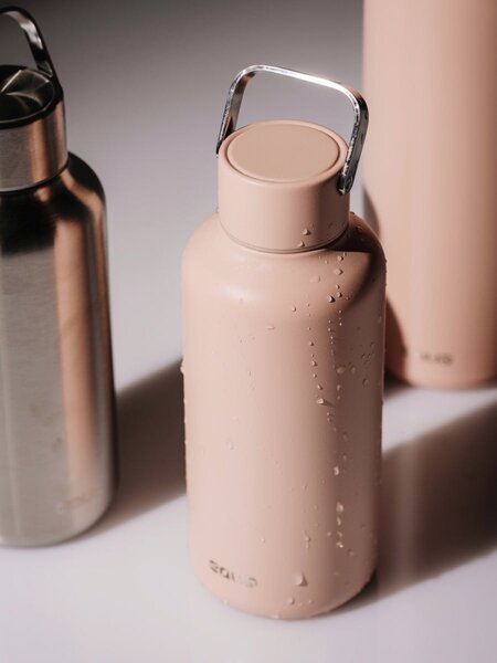 Lehká nerezová lahev EQUA Timeless Rosé 1000 ml