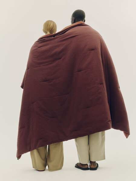 Přehoz na postel Air Quilt Iron Red 140 × 200 cm