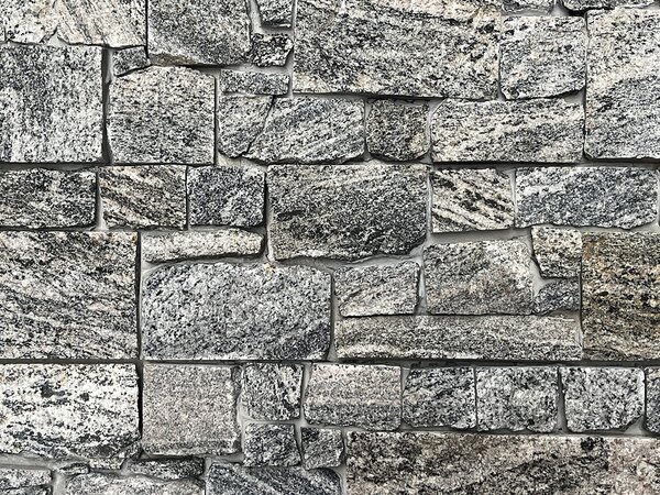 Kamenný obklad, kvarcit světle šedý, 15x60 cm