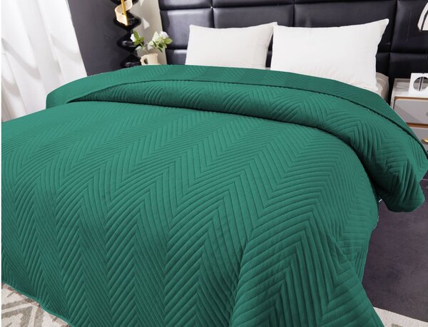Zelený sametový přehoz na postel ARROW VELVET Rozměr: 200 x 220 cm
