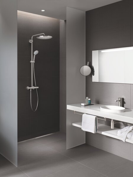 GROHE Euphoria System 310 - Sprchový systém s termostatem na zeď, SuperSteel 26075DC0
